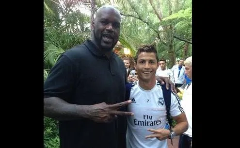 Photo : CR7 tout petit face au Shaq
