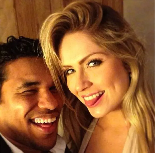 Photo : Brandao prend du bon temps