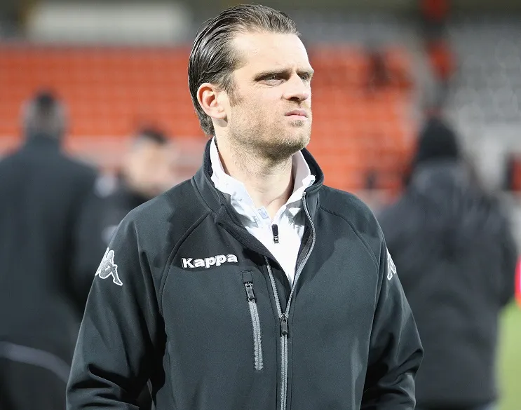 Rothen signe à Caen