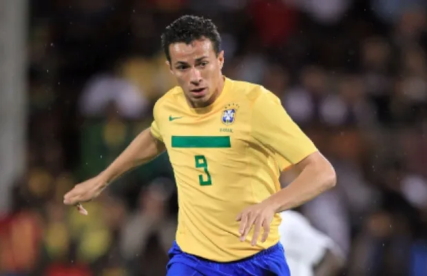 Naples choisit Damião