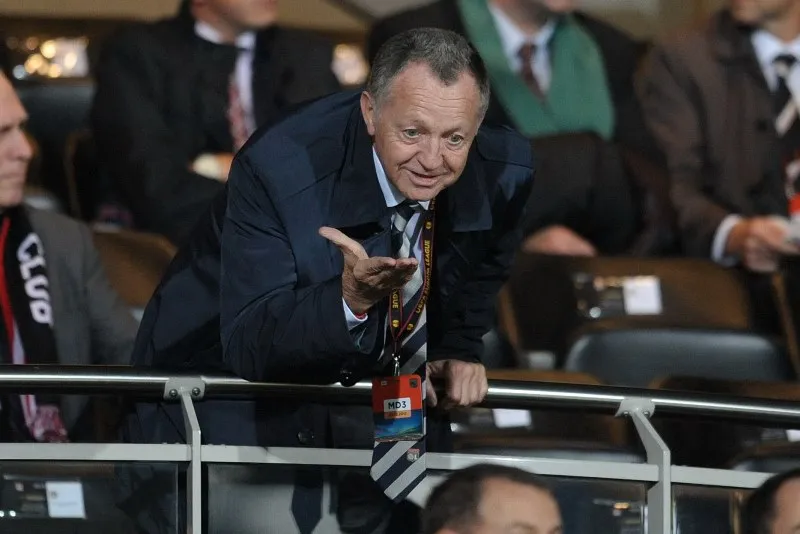 Aulas répond à Corchia