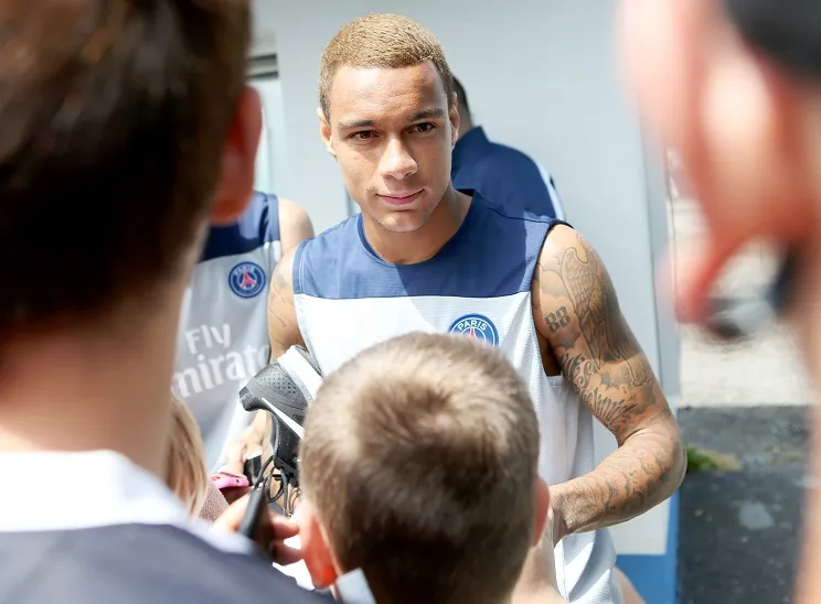 L&rsquo;Inter avance sur Van der Wiel