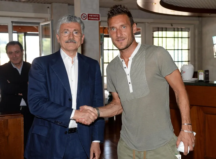 D&rsquo;Alema : «<span style="font-size:50%">&nbsp;</span>Aucun entraîneur ne peut défier Totti<span style="font-size:50%">&nbsp;</span>»