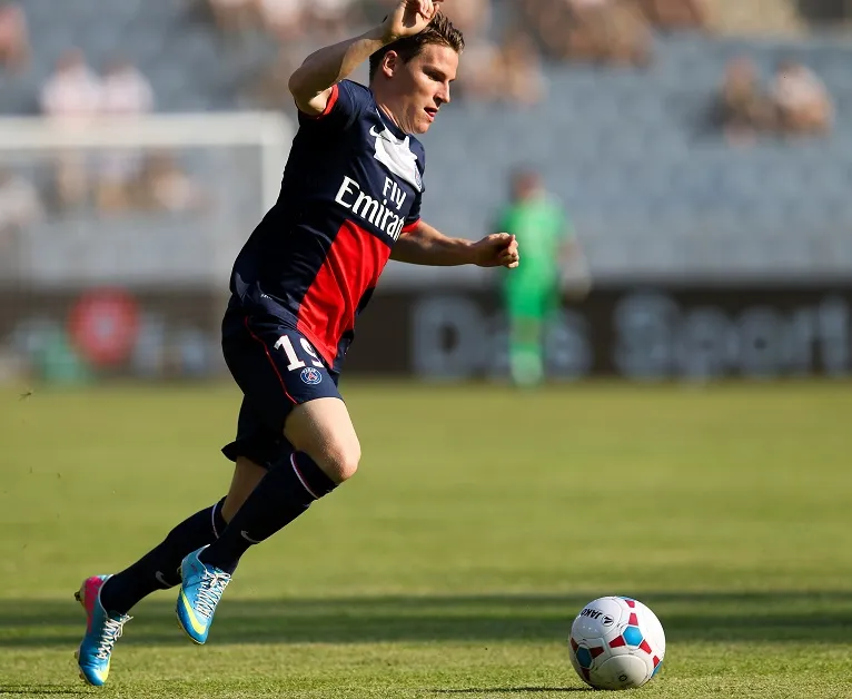 Séville avance sur Gameiro