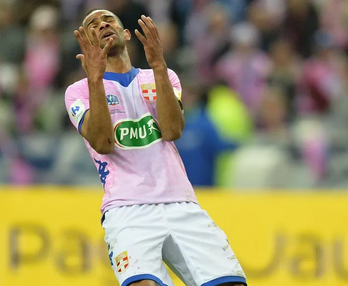 Dupraz ne veut plus voir Khlifa