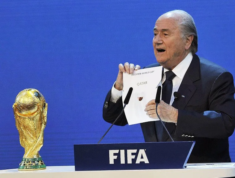 Blatter : «<span style="font-size:50%">&nbsp;</span>Pas l&rsquo;été au Qatar<span style="font-size:50%">&nbsp;</span>»