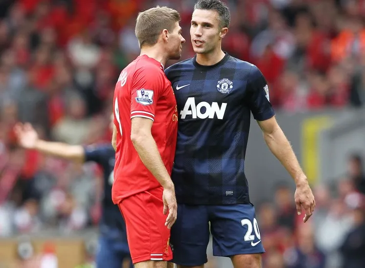 Liverpool s&rsquo;offre la tête et Manchester