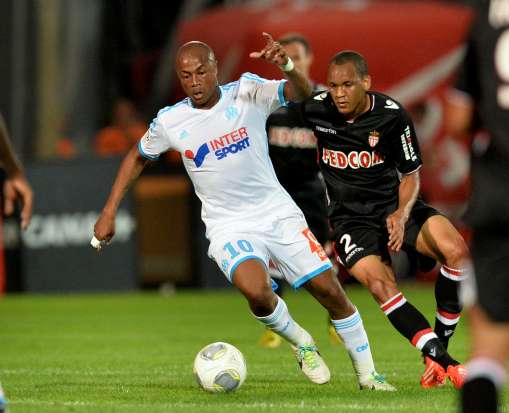 Rivière au top, Ayew trop seul