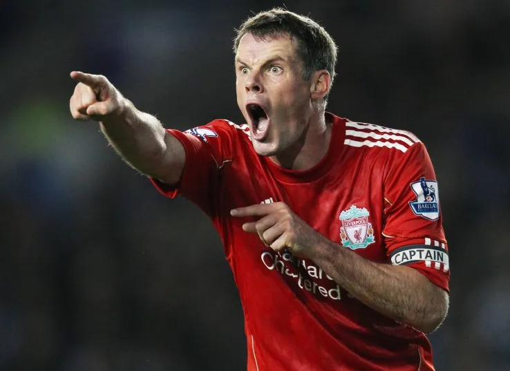 Carragher soutient Suárez