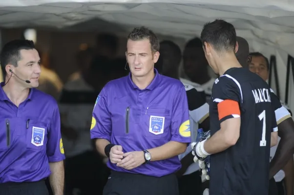 Il expulse le mauvais joueur