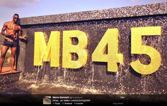 Photo : Le mur de Balotelli