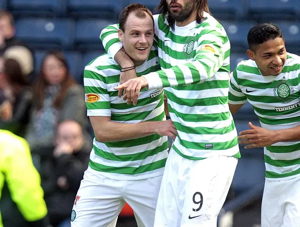 Il tabasse le sosie d&rsquo;Elvis Presley