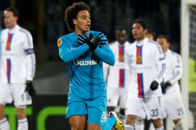 Witsel reste au Zénith