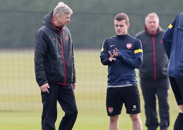Wilshere clope au bec, Wenger mécontent