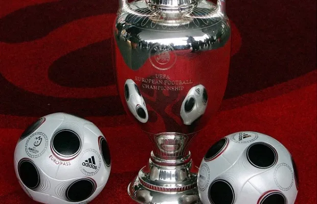 Vers un Euro mondial ?