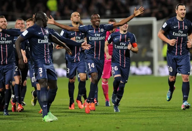 Nike raque pour le PSG