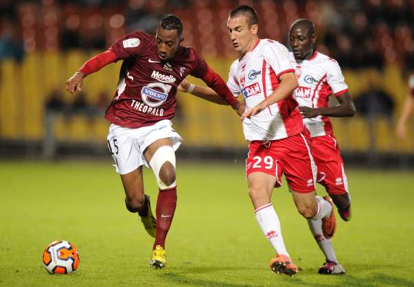 Les leaders de L2 malmenés