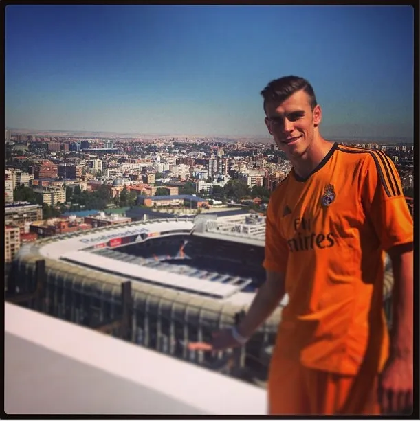 Photo: Bale habite au dessus de Bernabeu