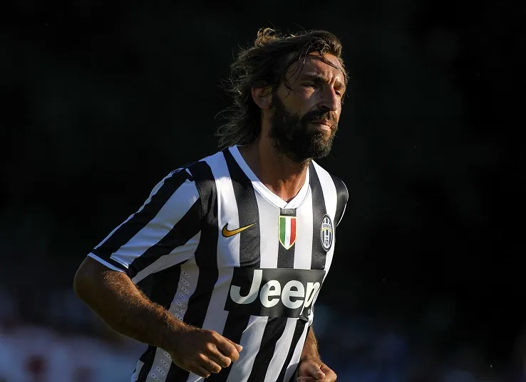 Conte reprend Pirlo de volée