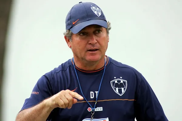 Le Mexique collectionne les coachs