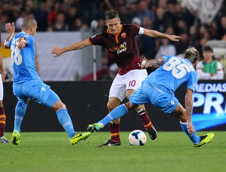 La Roma marche sur Naples et sur la Serie A