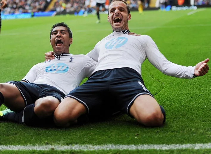 Tottenham punit Aston Villa