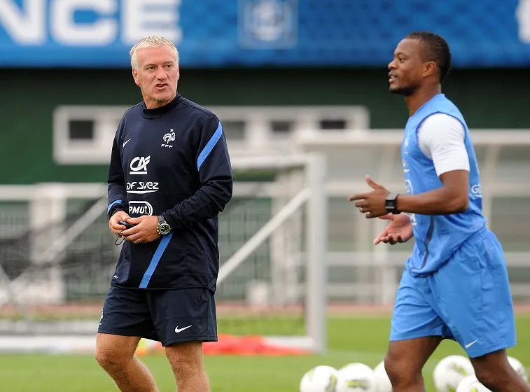 Deschamps n&rsquo;accable pas Évra