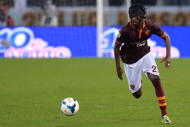 Gervinho stoppé en pleine course