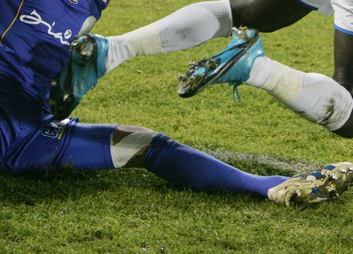 Trois mois de prison pour un tacle