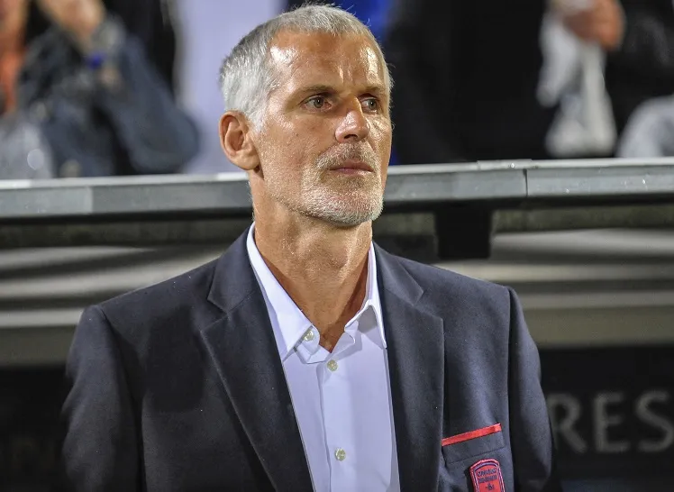 «<span style="font-size:50%">&nbsp;</span>Avoir sept joueurs de plus d’1m85<span style="font-size:50%">&nbsp;</span>»