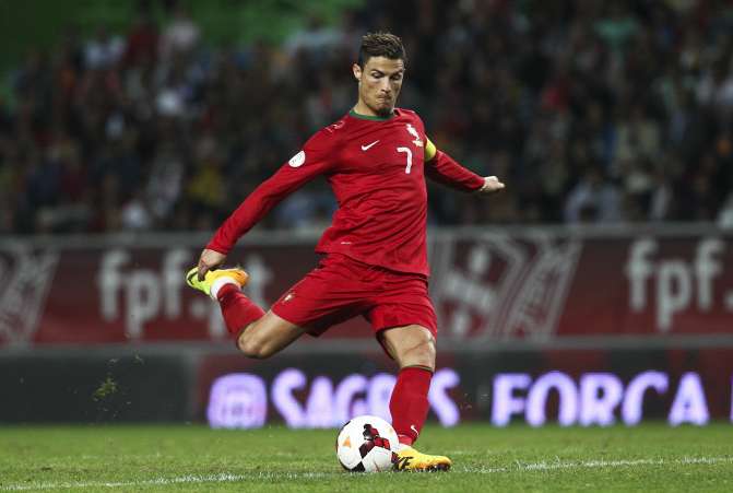 10 bonnes raisons de préférer voir Cristiano Ronaldo au Mondial