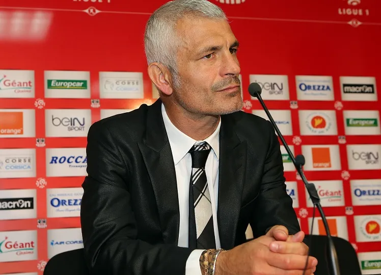 Ravanelli flingue les joueurs d&rsquo;Ajaccio