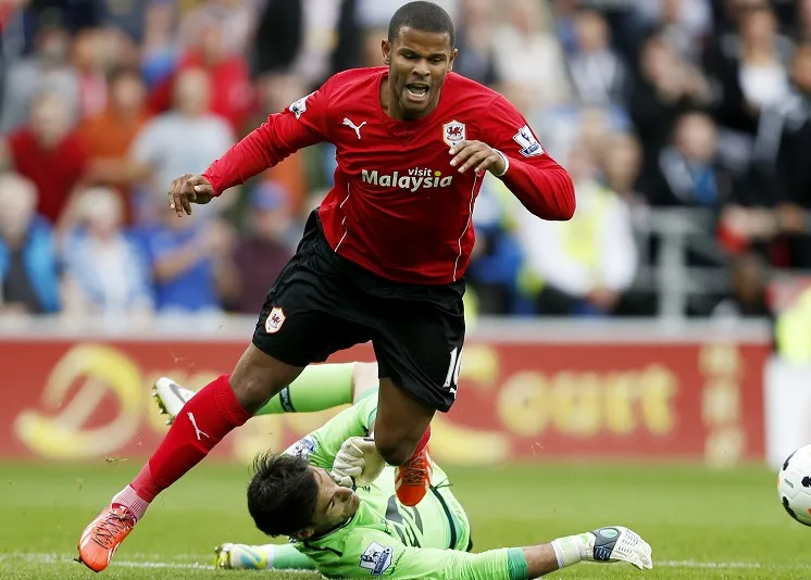 L&rsquo;épée en fer de Sir Alex