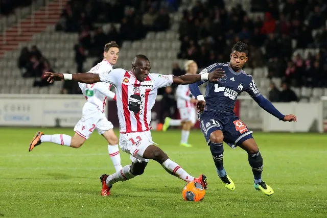 Lemina voulait déjà être prêté