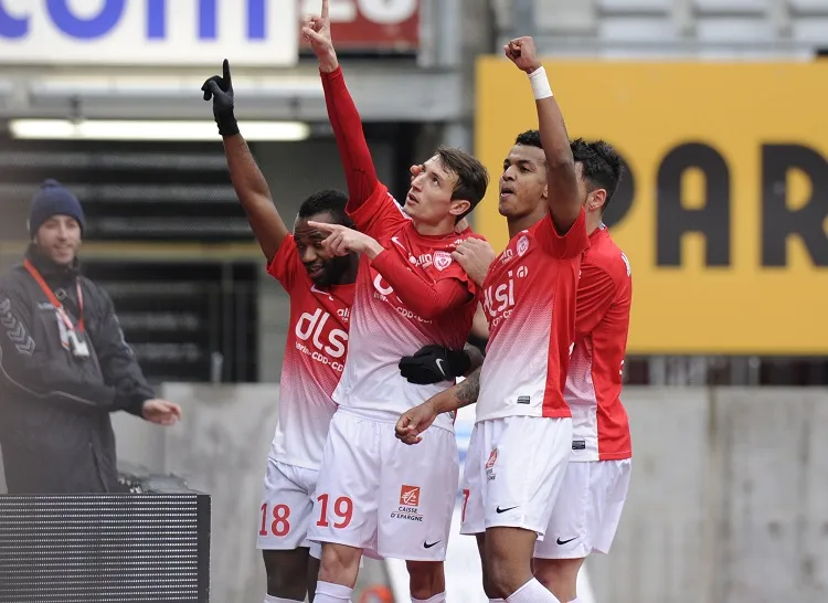 L&rsquo;ASNL au pied du podium