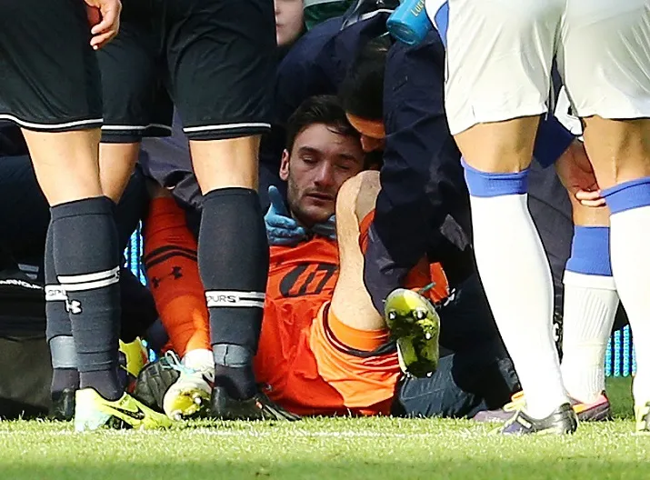 Lloris pas remplacé, AVB critiqué