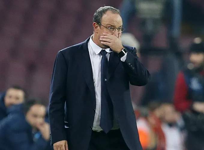 Pleurs dans le vestiaire de Naples