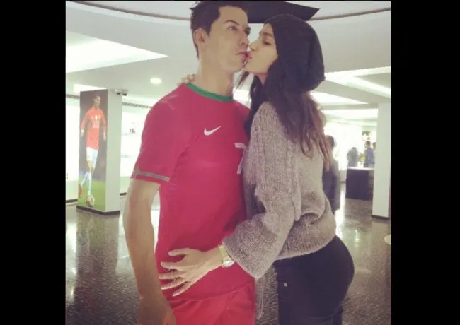 Photo : Irina Shayk trompe CR7 avec son double