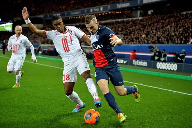 Longue absence pour Béria