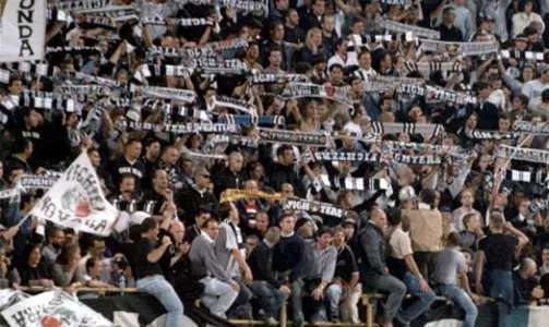 La Capo de la Juve tabassé