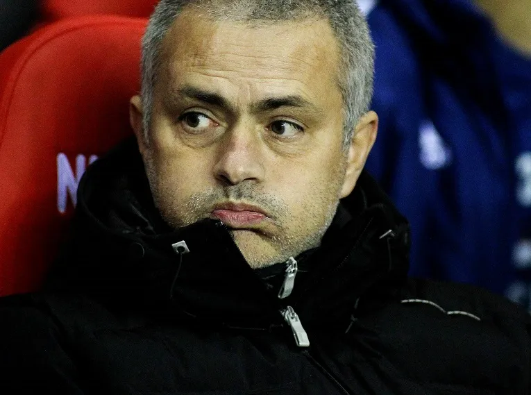 Chelsea a un problème devant
