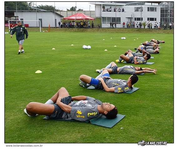 Photo : Ronaldinho la main dans le sac
