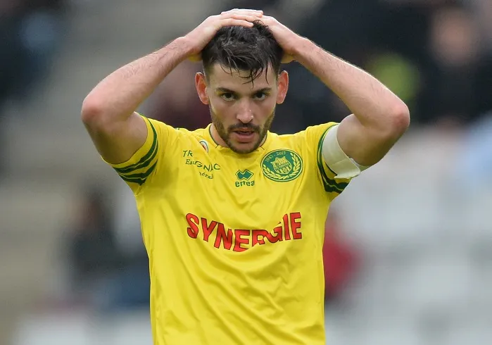 Djordjevic tamponne ses coéquipiers