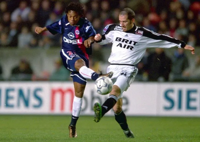 Ronaldinho, le plaisir solitaire