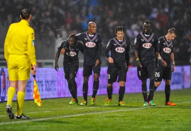 Saint-Étienne boit la tasse à Bordeaux