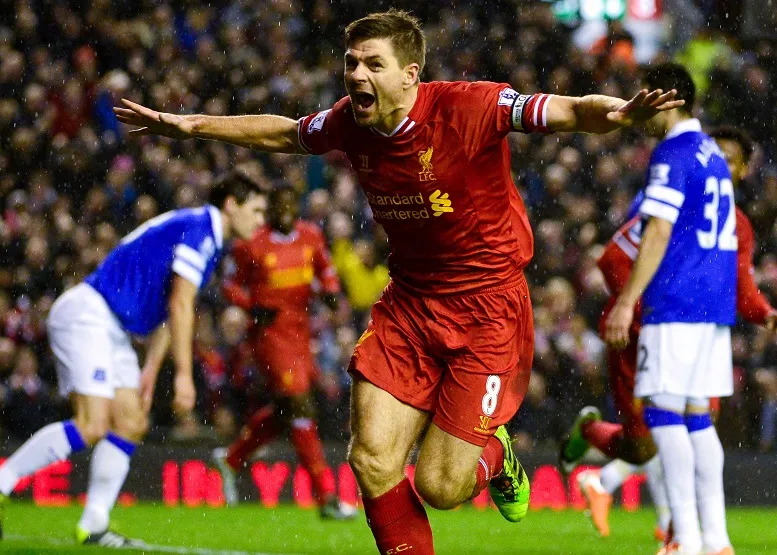 Liverpool fesse son voisin