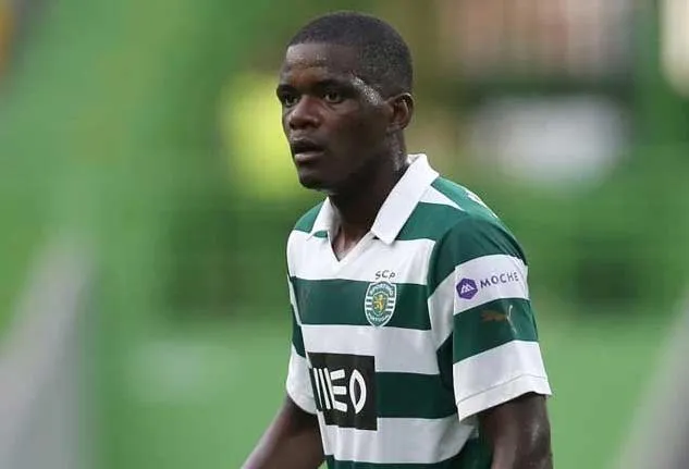 Arsenal et MU sur William Carvalho