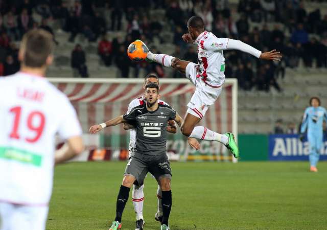 Ricardo Faty, la tête la première