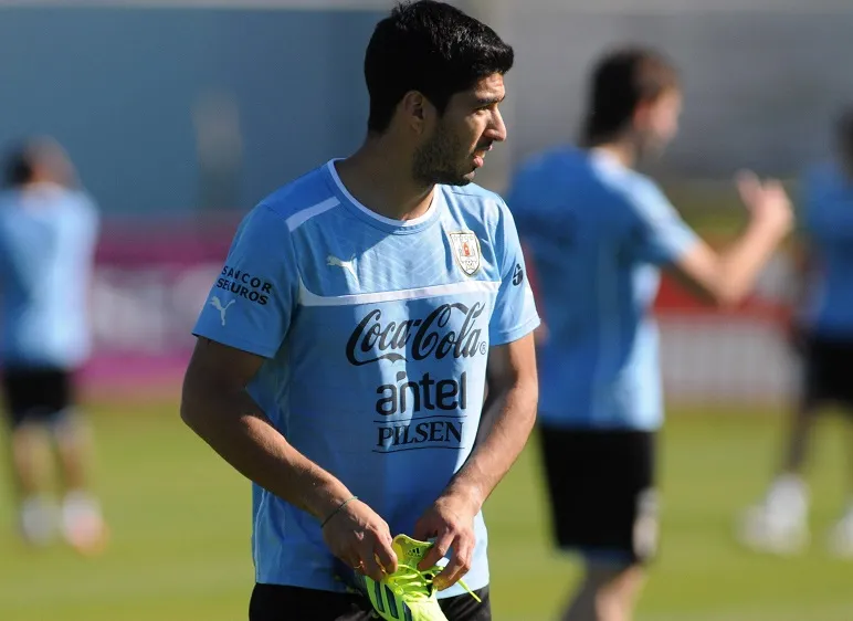 Suarez effrayé par le cas Falcao