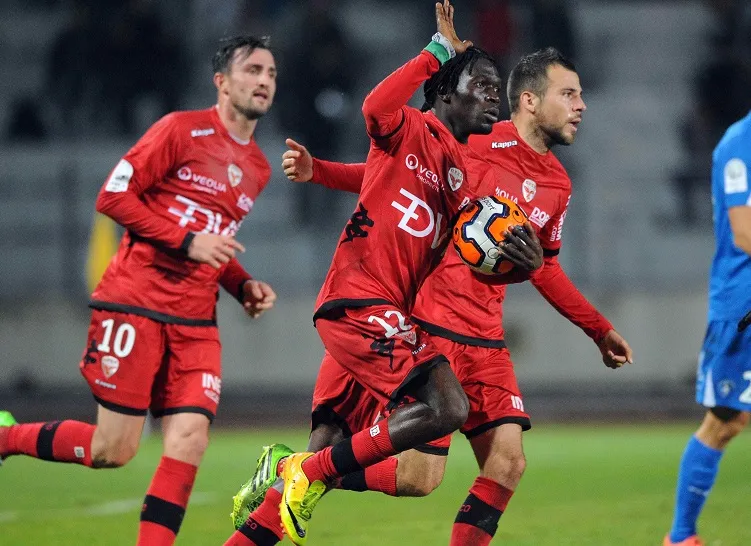 Dijon et Niort s&rsquo;invitent à la fête